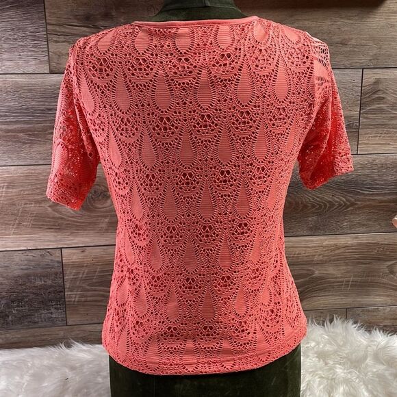 C.D. PETITES Ladies Teardrop Lace Top Overlay Blouse, Petite Small, Peach - Picture 6 of 7